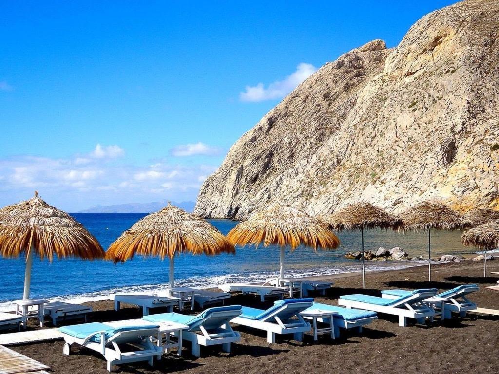 Santorini Seaside Retreat - Flora'S Summer Escape Perissa  Buitenkant foto