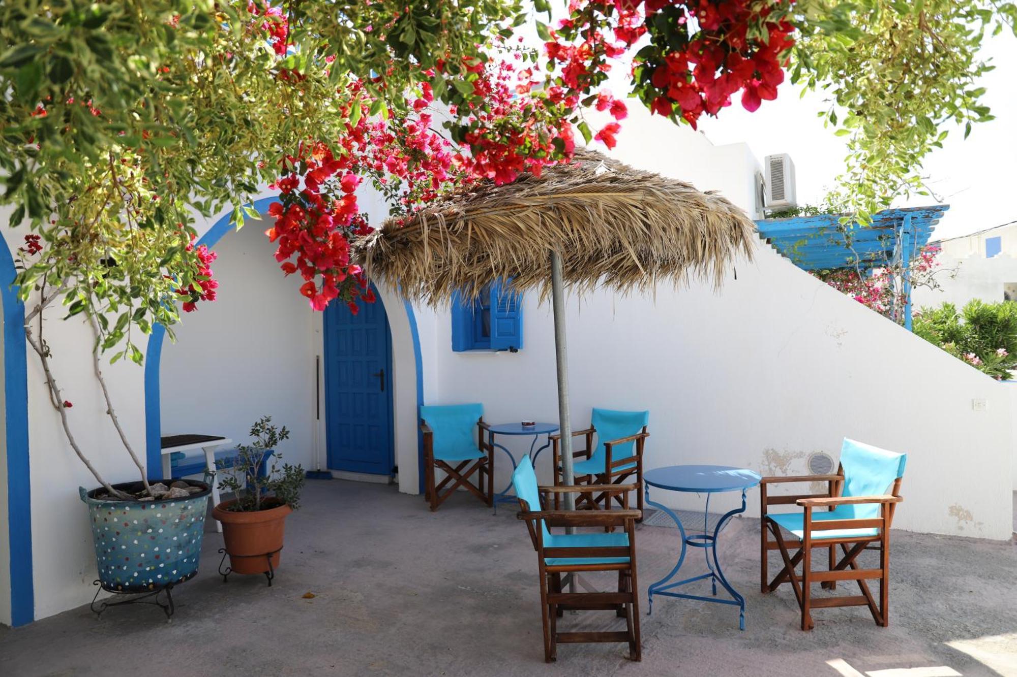 Santorini Seaside Retreat - Flora'S Summer Escape Perissa  Buitenkant foto