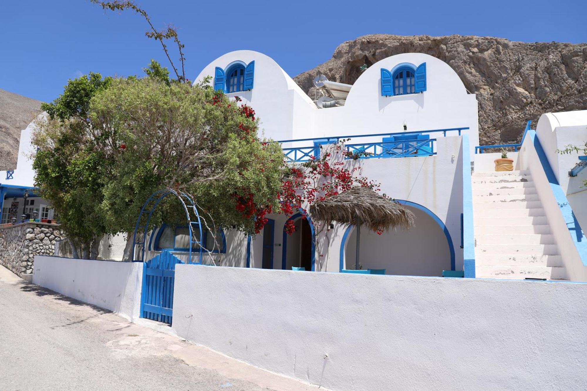 Santorini Seaside Retreat - Flora'S Summer Escape Perissa  Buitenkant foto